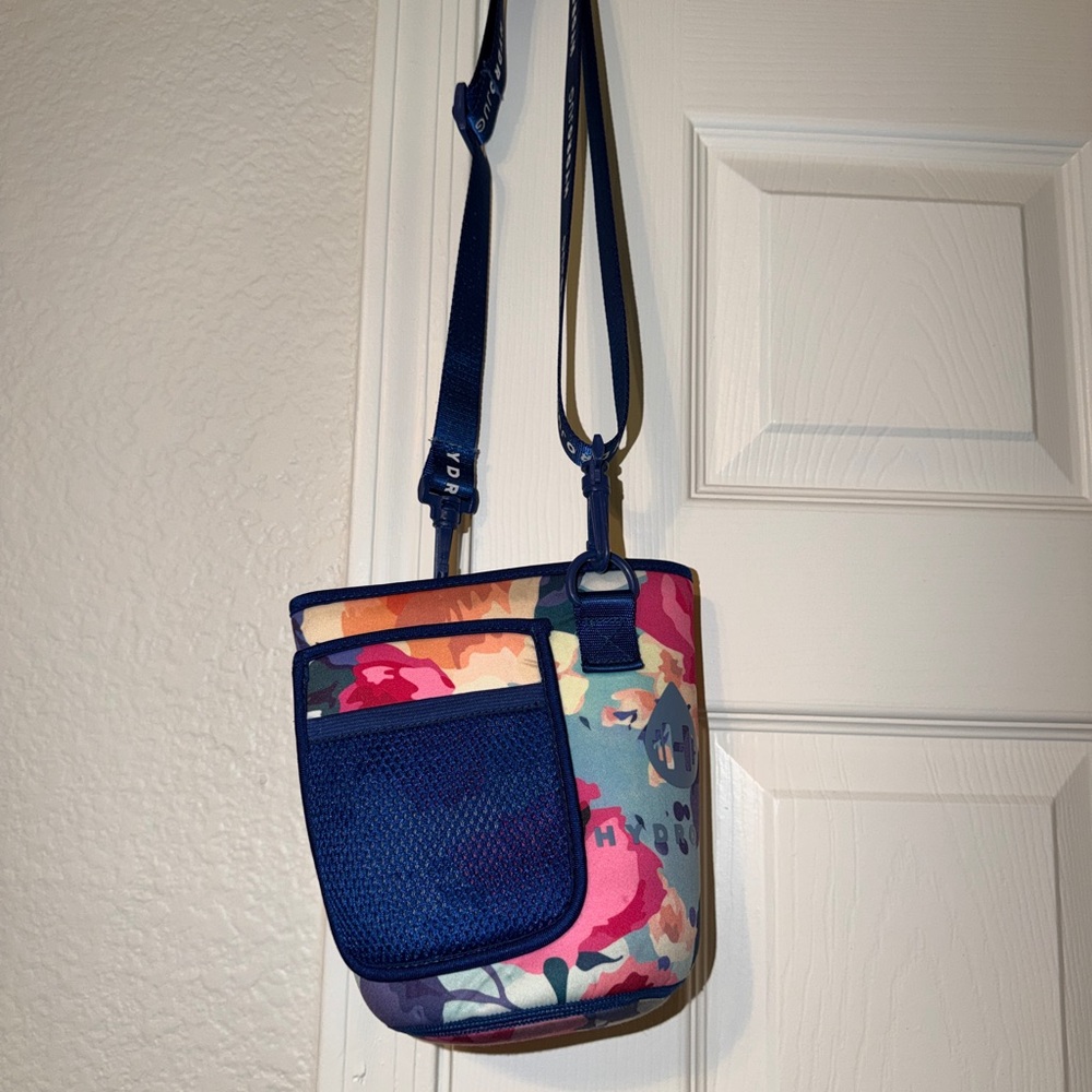 Hydrojug Floral Jug Sleeve